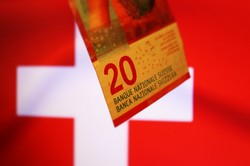 Wstrzymanie obowiązku spłacania rat? Ważny projekt ws. frankowiczów w Sejmie