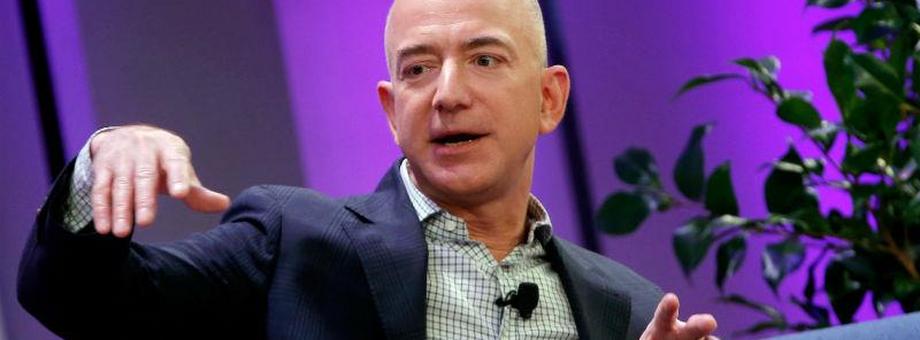 Amazon,  Jeff Bezos