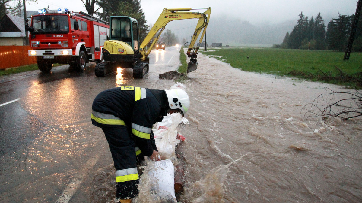 W sobotę Wisła w Lubelskiem płynęła poniżej stanów ostrzegawczych, ale wody szybko przybywa