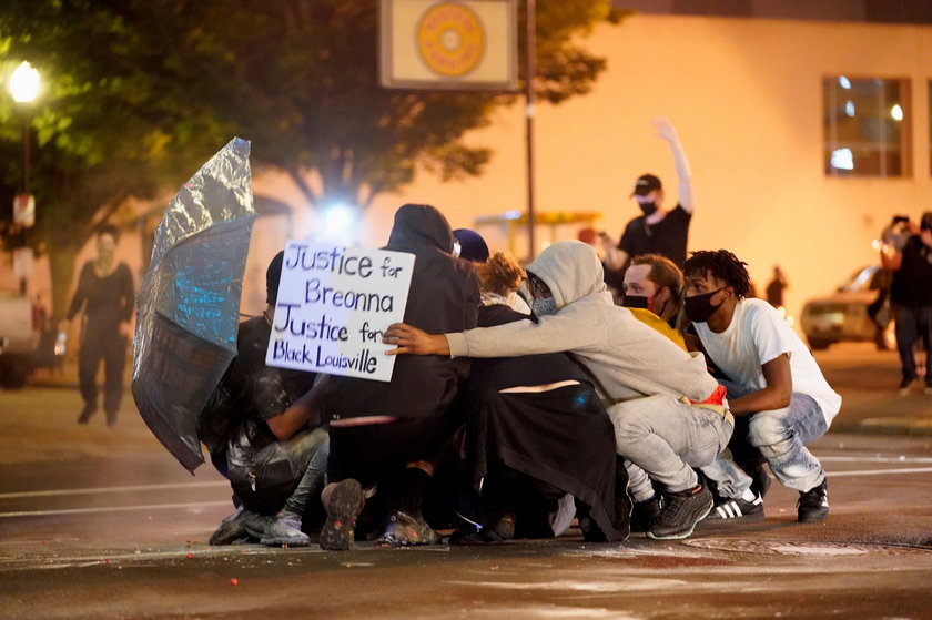 Policja i Gwardia Narodowa otworzyły ogień. Kolejna ofiara starć w USA