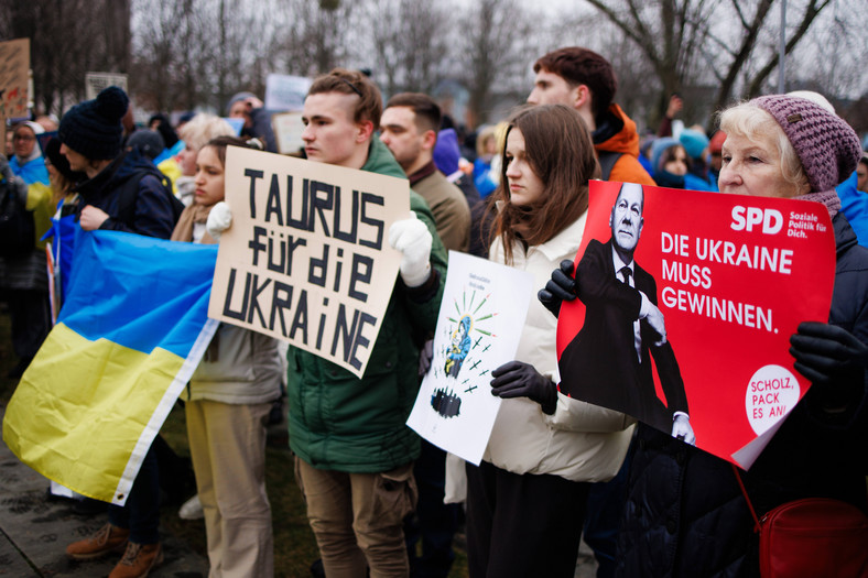 6 stycznia w Niemczech odbyły się protesty przeciwko decyzji rządu o nieprzekazywaniu pocisków Ukrainie