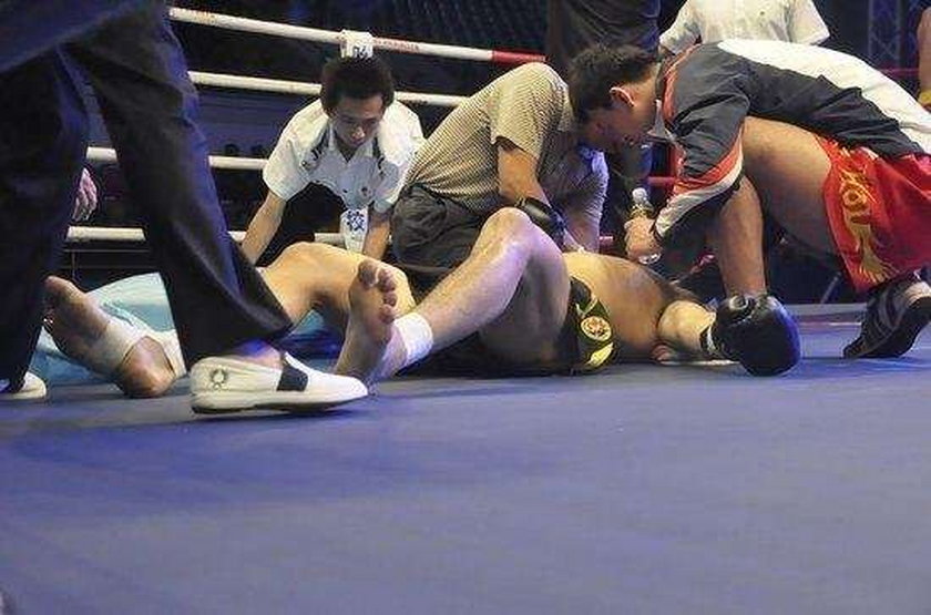 Chiński bokser zmarł w szpitalu po walce