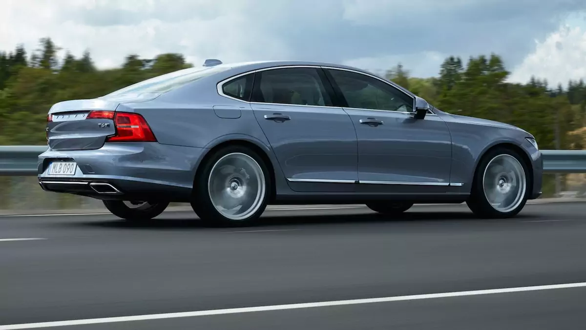 Volvo S90 D5 z technologią PowerPulse