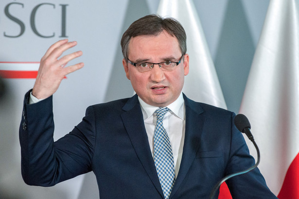 Minister sprawiedliwości musi przeprosić sędzię. "Ten wyrok pokazuje, że władzy nie wolno wszystkiego"