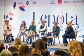 Priče od kojih zastaje KNEDLA U GRLU, reči podrške i suze u publici: Ovo su bili najemotivniji trenuci sa konferencije LEPOTA ŽENE, 31. maja nas očekuje nova bura emocija