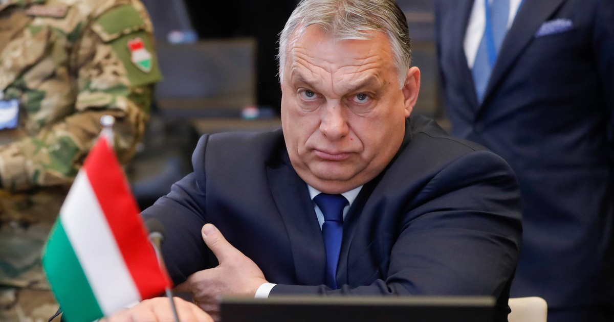 Wojna w Ukrainie, a wybory na Węgrzech. Orbán wspiera Putina i walczy o