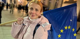 Protest „ZostajeMY w Unii”. Tłumy gwiazd na manifestacji w Warszawie: Katarzyna Zielińska, Michał Żebrowski, Dowborowie i inni