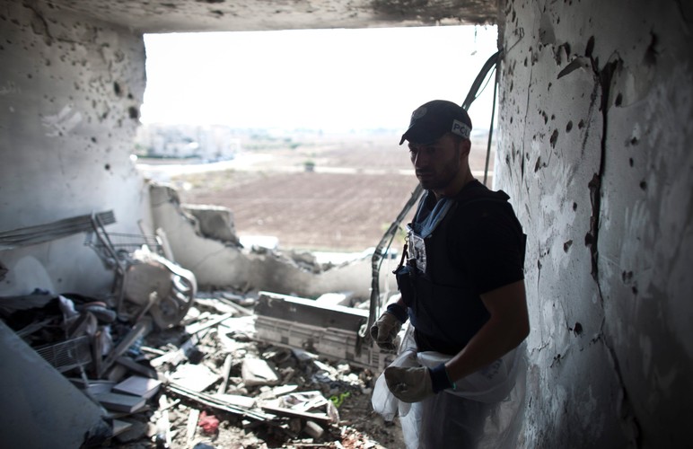 Walki w Strefie Gazy, ostrzał Izraela