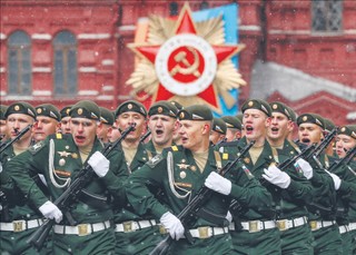 Rosyjska armia będzie jeszcze większa. Poprzednia taka decyzja została podjęta przed rokiem