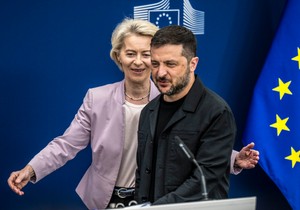 Ursula fon der Lajen, Volodimir Zelenski