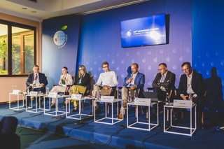 Jaka przyszłość czeka gotówkę?