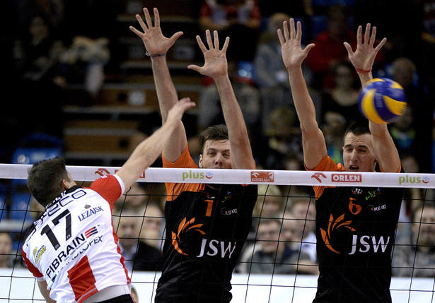 PlusLiga: Pierwsza porażka Resovii, ZAKSA liderem