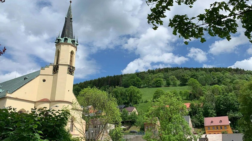 Gradić Jahimov, u kojem danas živi 2.700 ljudi, nekada je bio drugi najveći grad u Češkoj, posle Praga | Foto: Eliot Stein