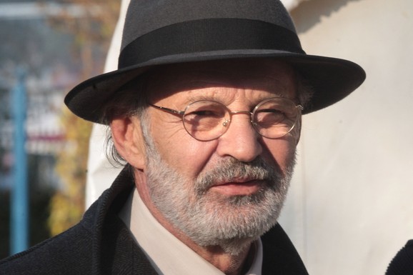 Glumac zaprosio ženu kad je saznao da umire od raka, preminula 2 meseca nakon venčanja: "Kada nas jednom neko napusti, onda je to zauvek"