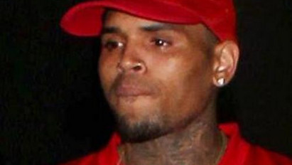 Kisebb hadsereg védi Chris Brownt
