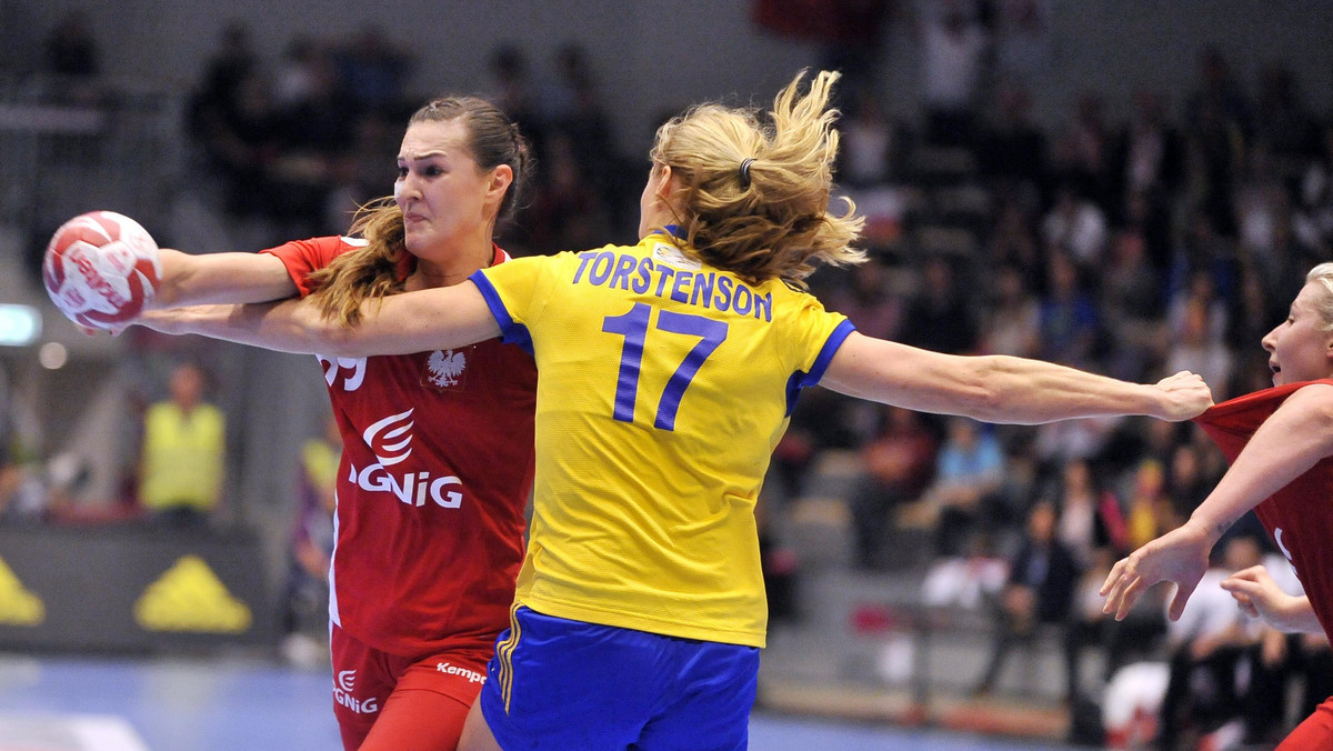 W drugim meczu na mistrzostwach świata w piłce ręcznej reprezentacja Polski przegrała ze Szwecją 30:31.