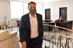 Stan wyjątkowy. "Panie prezydencie, prezydentura to nie tylko dmuchanie krabów i kibicowanie"