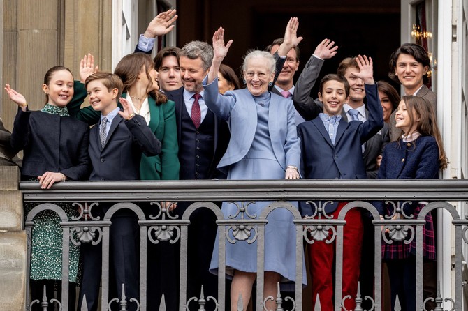 Danska kraljica sa porodicom 