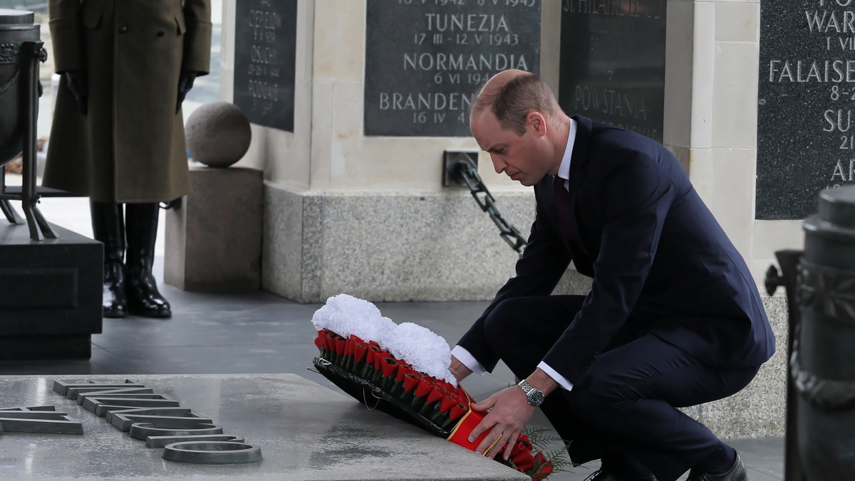 Książę William złożył kwiaty na Grobie Nieznanego Żołnierza