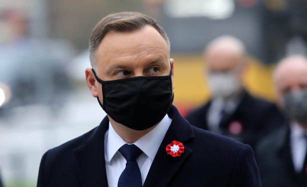 Spychalski w radiu Wnet pytany był o doniesienia medialne, że prezydent Andrzej Duda nosi się zamiarem zawetowania nowelizacji ustawy o działach administracji rządowej i że najbardziej prezydentowi nie odpowiada przeniesienie nadzoru nad leśnictwem do resortu rolnictwa.