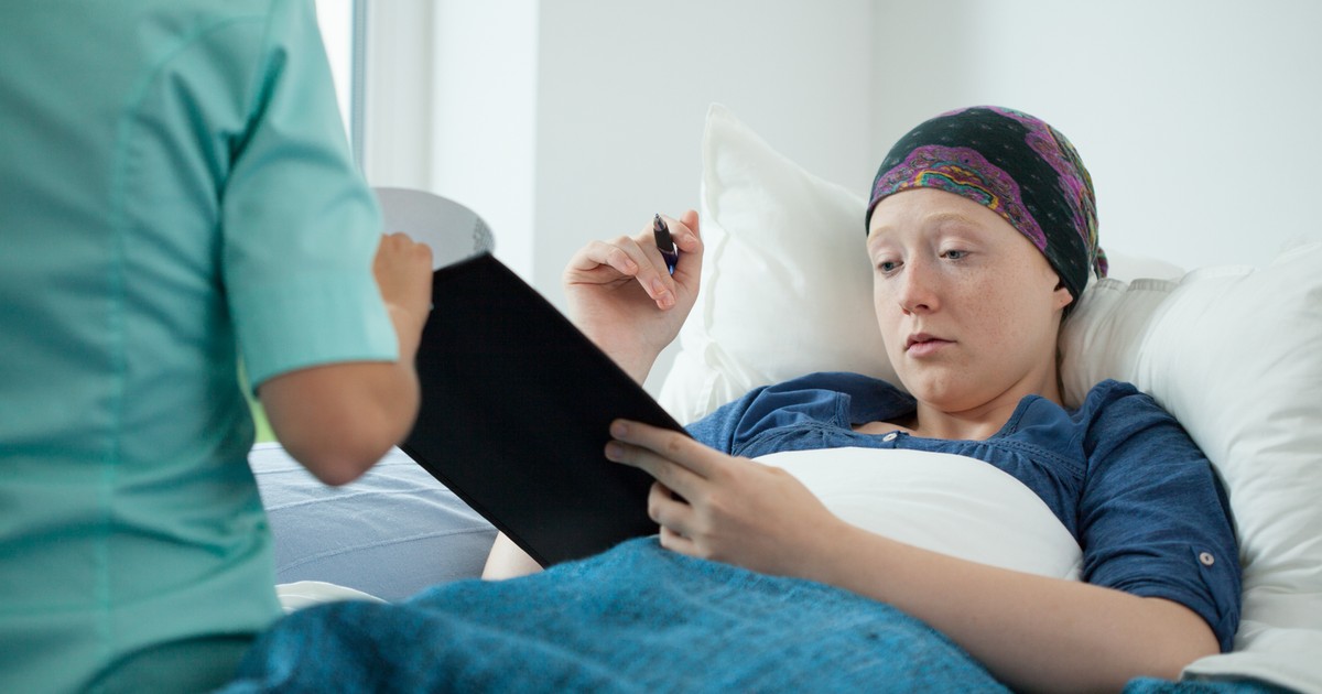 Pandemia COVID-19: jak koronawirus wpłynął na zdrowie psychiczne pacjentów onkologicznych