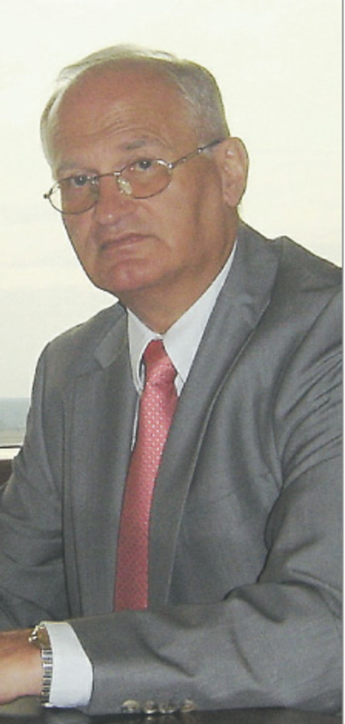 Piotr Kozioł, doktor nauk ekonomicznych, absolwent Akademii Ekonomicznej w Katowicach i jej wieloletni pracownik naukowy. Obecnie adiunkt Górnośląskiej Wyższej Szkoły Handlowej. Przed objęciem stanowiska prezesa w Węglokoksie był dyrektorem biura prywatyzacji i planowania strategicznego i zastępcą dyrektora nadzoru właścicielskiego Mittal Steel Poland Fot. Arch.