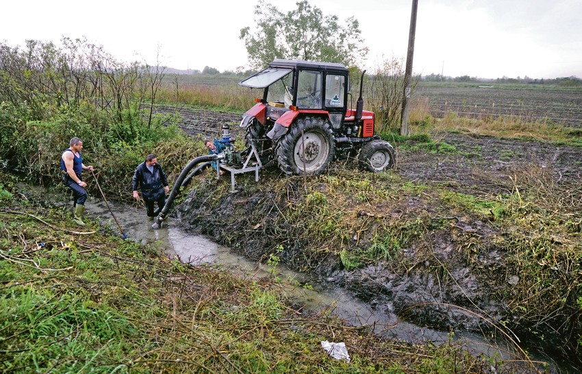 Policija isisavala kanal kako bi pronašla oružje kojim je Jelena ubijena