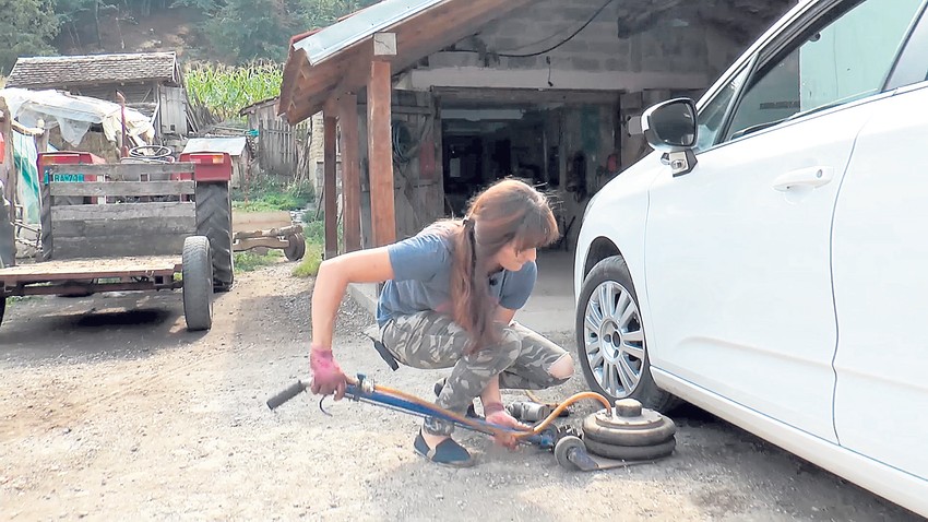 Glavni majstor u vulkanizerskoj radnji