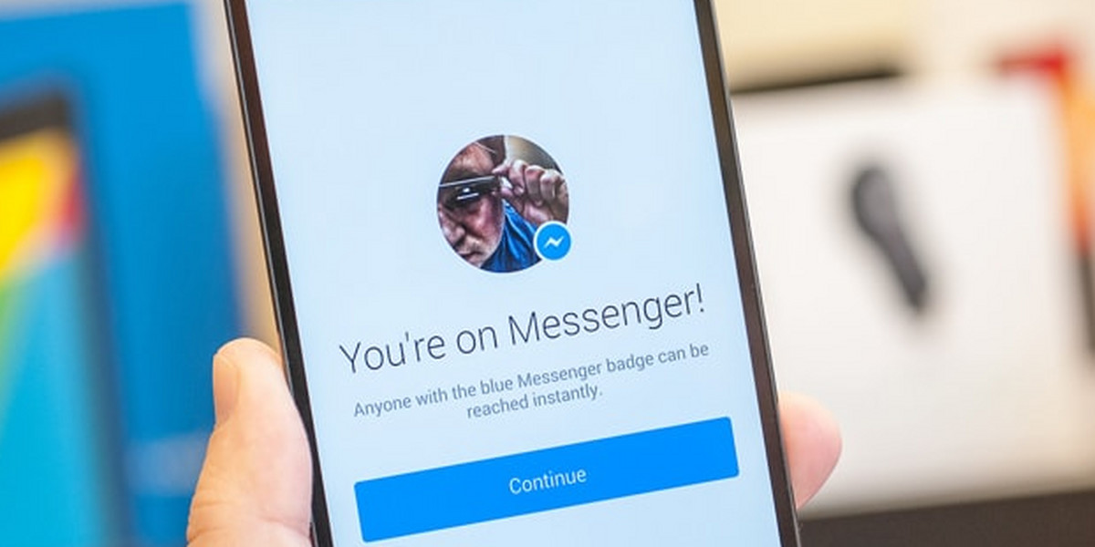 InPost wprowadza chatbota "Paczucha' na Messengerze