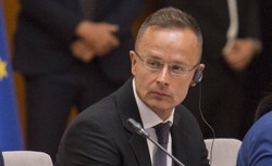 Szijjarto: Rosjanie dostarczyli pręty paliwowe do elektrowni jądrowej w Paksu