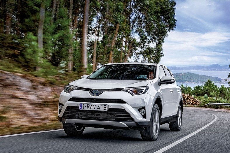 Toyota RAV4 Hybrid - hybrydowa koronacja „ravki”