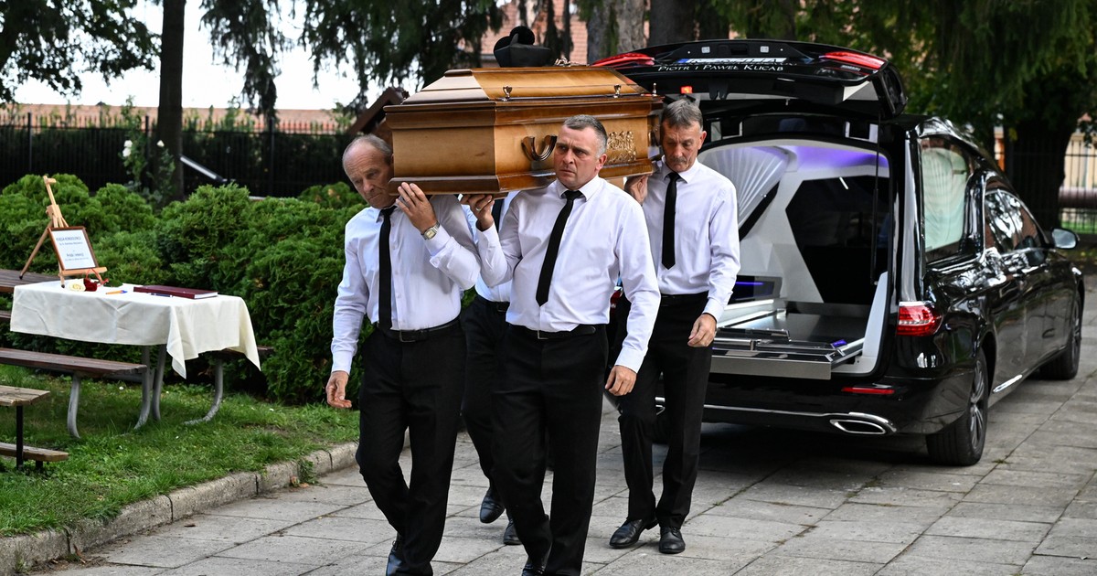 Byłam w Jarosławiu po tragedii. Mariusz "czeka na rozliczenie banderowców". Gala boi się wychodzić z domu