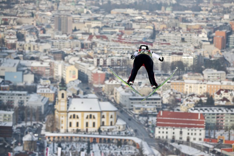Zobacz, co widzą skoczkowie, jak skaczą?