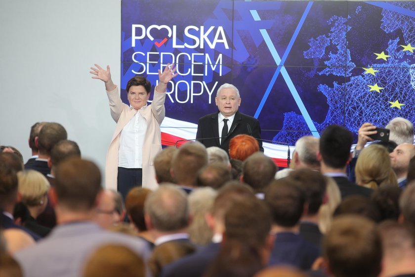 Beata Szydło i Jarosław Kaczyński