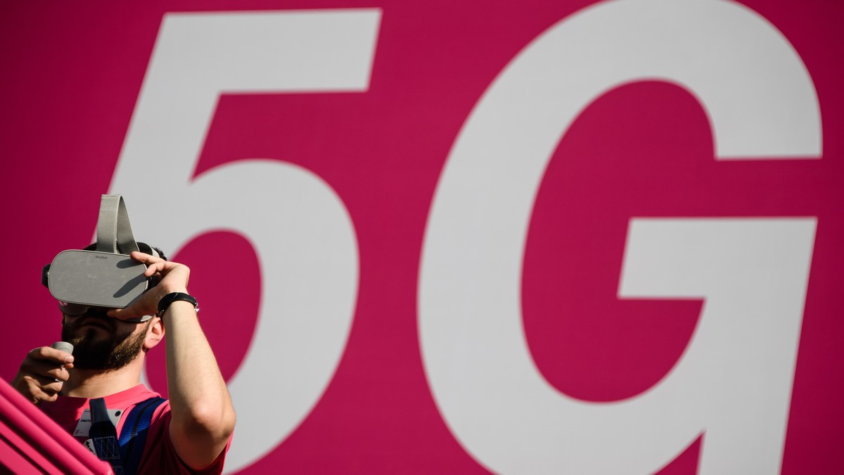 Poseł Robert Majka ostrzega premiera przed siecią 5G