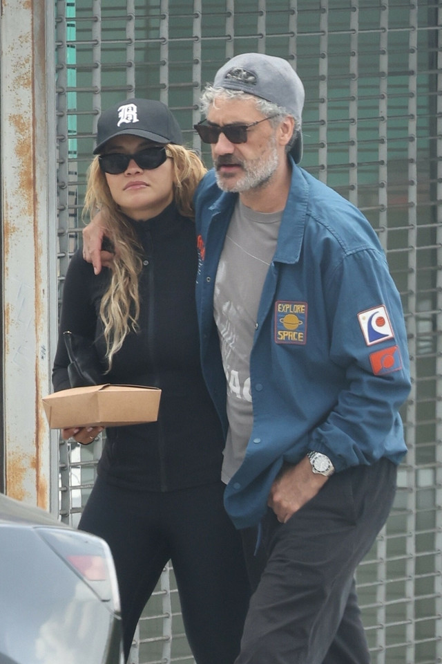 Rita Ora i Taika Waititi wzięli skromny ślub w Londynie