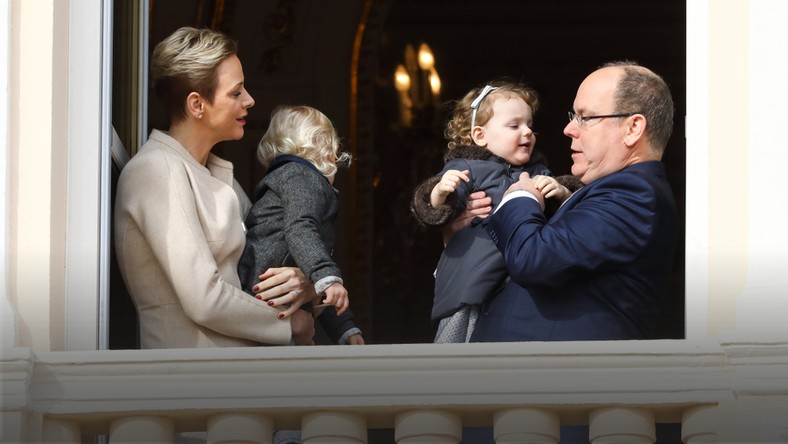 Ksiaze Albert I Ksiezna Charlene Z Blizniakami Dziecko