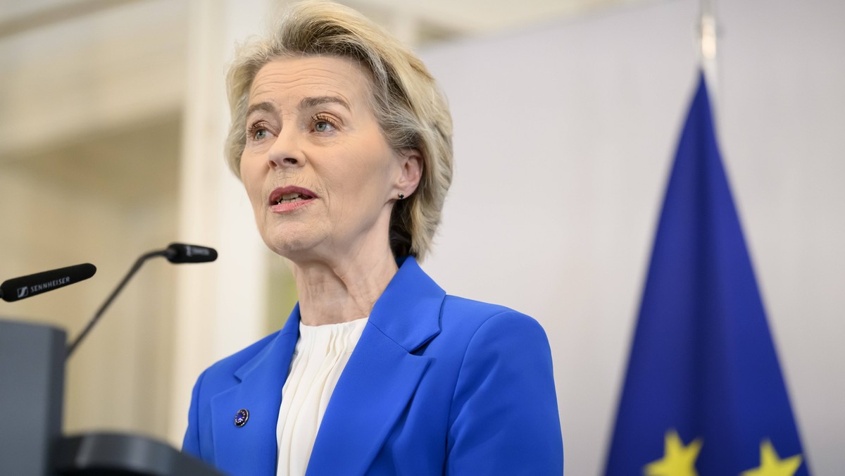 Rzeczniczka Ursula von der Leyen przyznaje, że przewodnicząca Komisji była w szpitalu z powodu zapalenia płuc [Źródło: Onet]