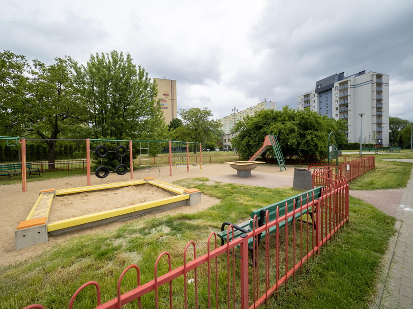 Łódź odmraża place zabaw i skateparki po koronawirusie