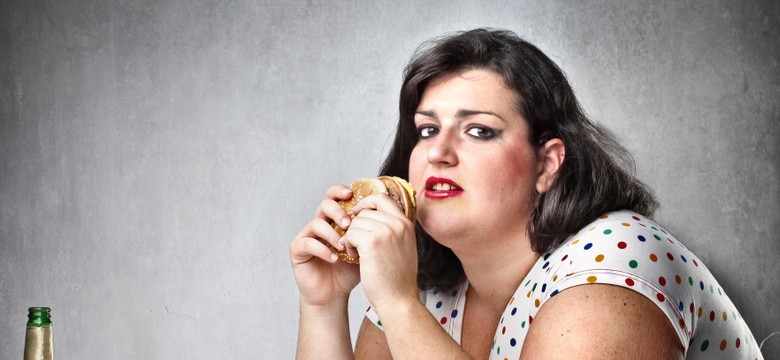 Mężczyźni mają lepiej... Odkryto związek między sposobem odżywiania a stanem psychicznym kobiet