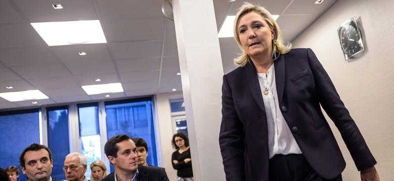 Rosja gra na zmianę układu sił w Europie. "Kiedy Francja wpadnie w ręce Marine Le Pen...". OPINIA