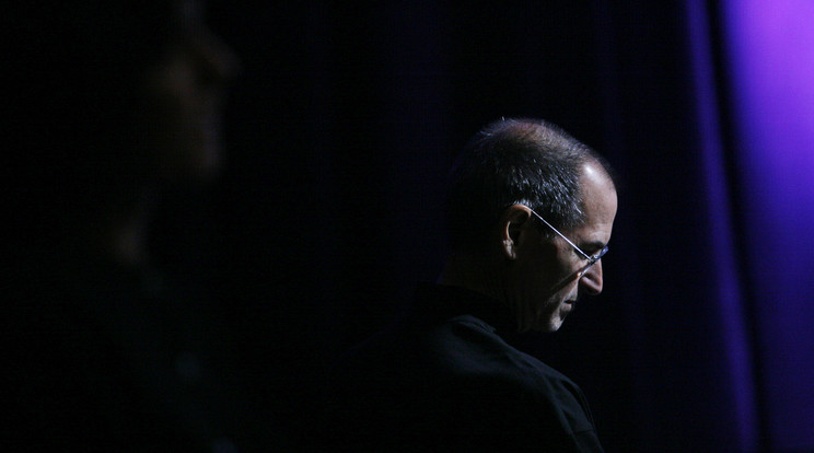 Steve Jobs 2008-ban, az iPhone 3G bemutatóján /Fotó: AFP