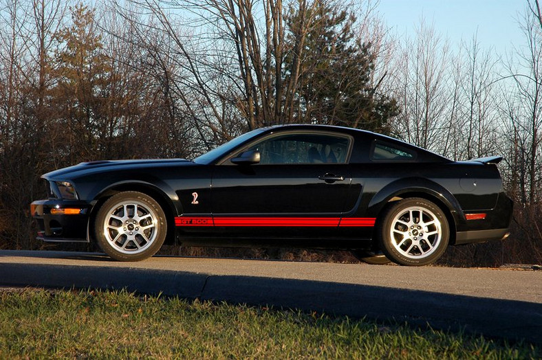 Ford Shelby GT500 Red Stripe Limited Edition