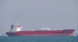 amerykańska blokada iranu nie działa? tankowiec prześlizgnął się przez