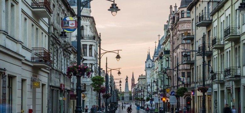 Ryzykowna inwestycja w centrum miasta. Zagrożone całe ulice