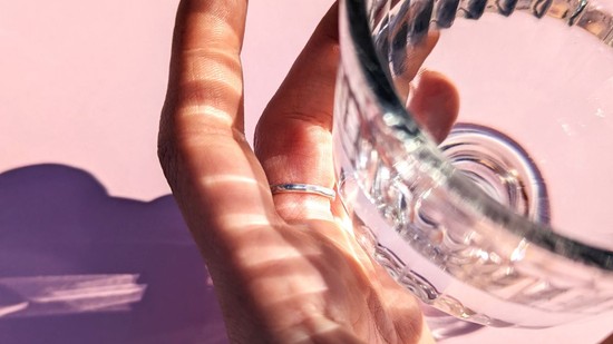 Mennyi vizet kell inni naponta? A szakértő szerint többet, mint gondolnád!