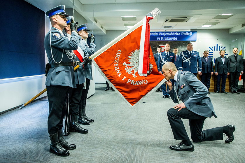 Policjanci z Małopolski nie boją się koronawirusa? Zorganizowali imprezę