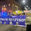 Strajk Kryzysowy przeszedł przez Warszawę. "Politycy się bawią, a my będziemy marznąć"