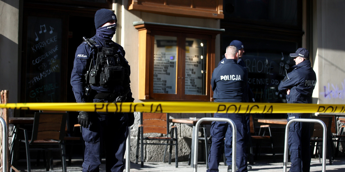 Śmiertelna strzelanina w krakowskim barze. 35-letni podejrzany trafił do aresztu.