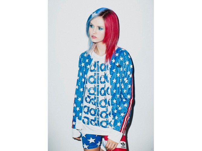 Charlotte Free w kampanii reklamowej kolekcji adidas Originals X Jeremy'ego Scotta